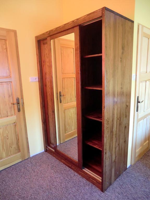 Bed and Breakfast Iskra Августув Номер фото