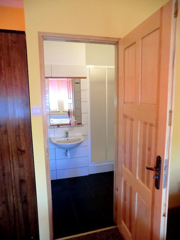 Bed and Breakfast Iskra Августув Номер фото
